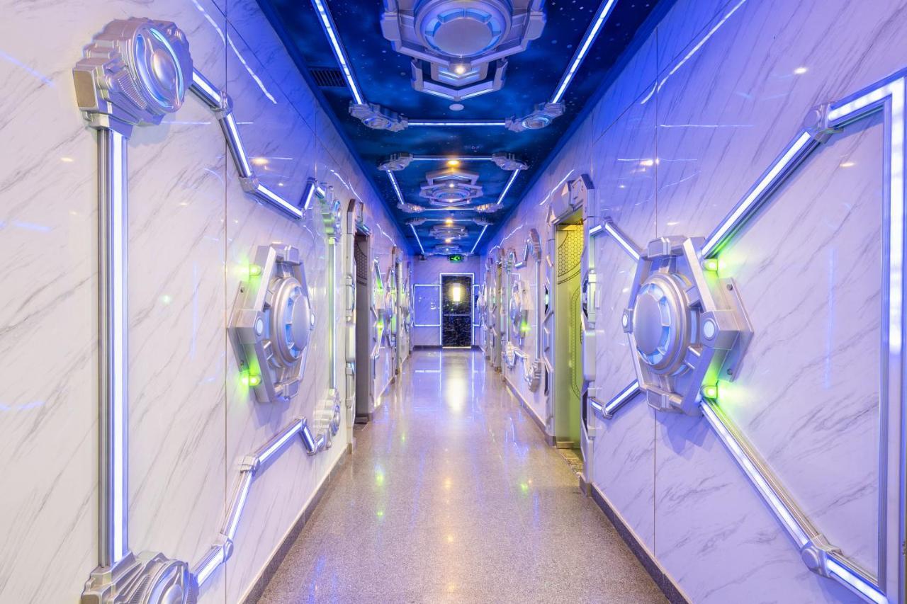 مدينة هوشي منه The Arrivals Hotel المظهر الخارجي الصورة